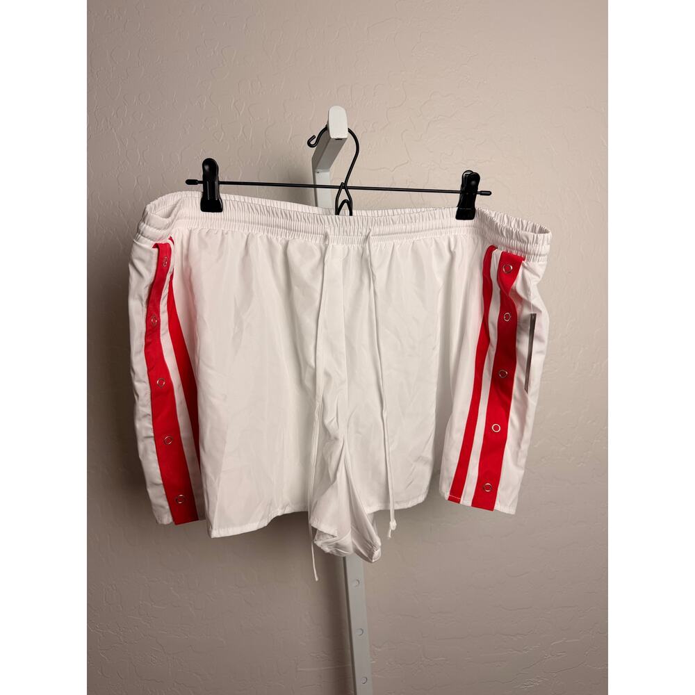 NWT Wild Fable White Snap Side Athletic Shorts XXL Red Stripe Y2K